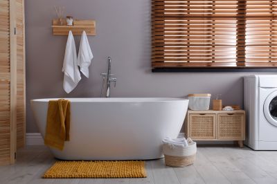 Asian-Inspired Soaking Tub